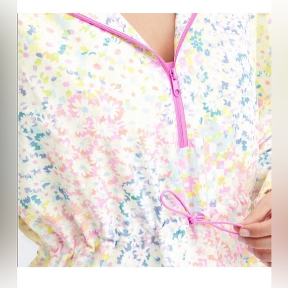 Fabletics - Rosa Woven Jacket size M- Patchwork Daisy - Picture 2 of 9